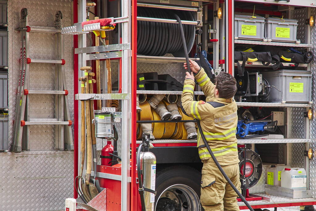 Brand in schuur snel onder controle