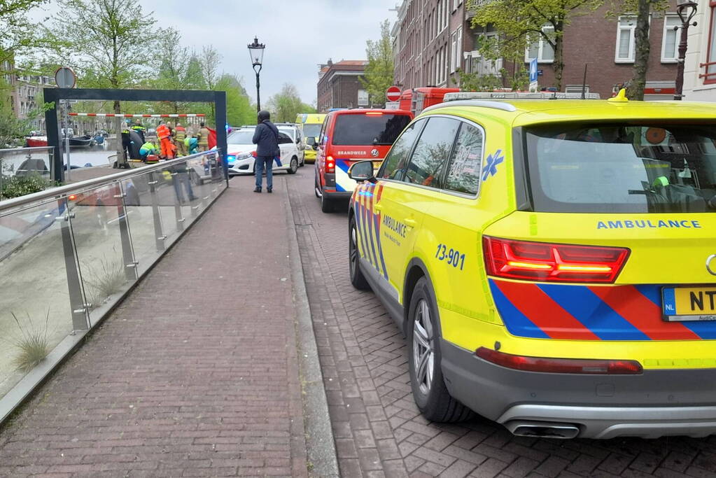 Persoon overleden na te water raken in vaart Boerenwetering