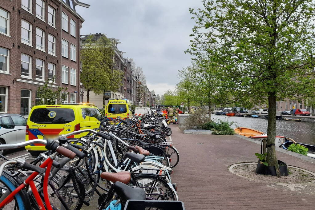 Persoon overleden na te water raken in vaart Boerenwetering