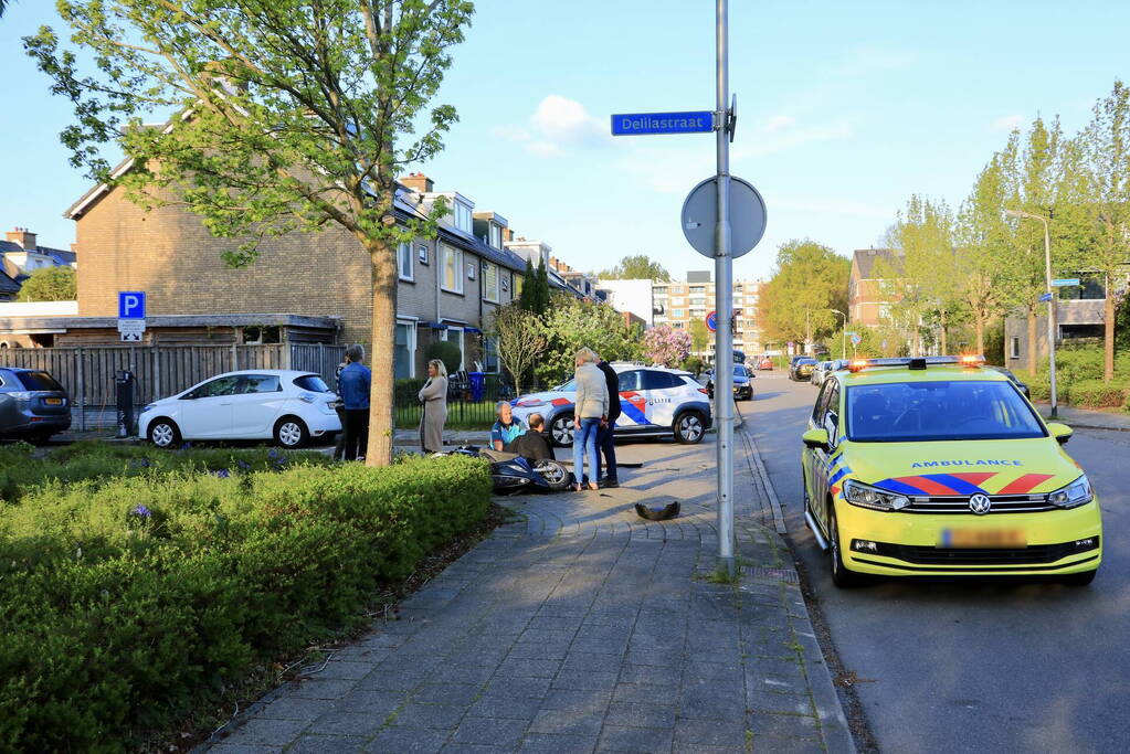 Automobilist slaat op de vlucht na aanrijding