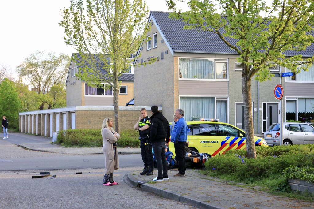 Automobilist slaat op de vlucht na aanrijding
