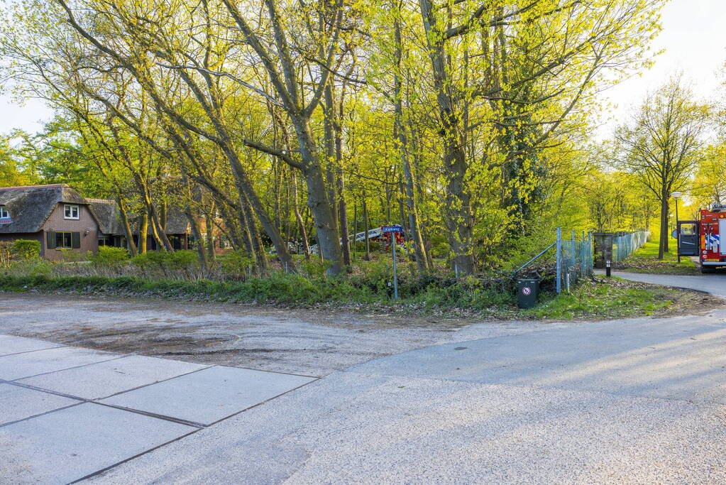 Brand in schoorsteen van woning