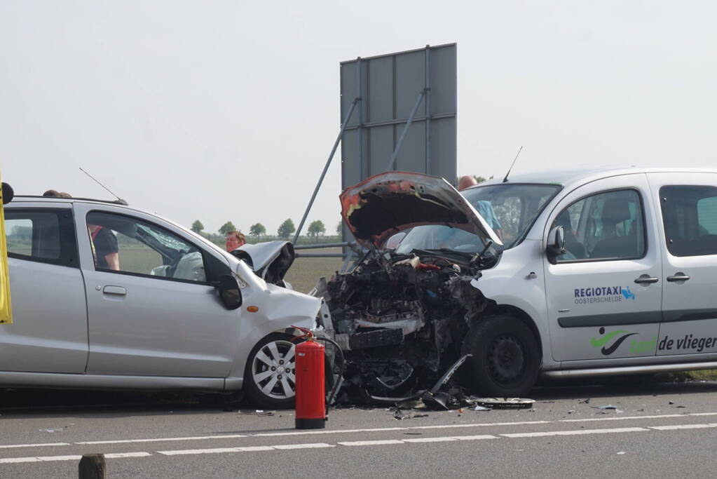 Persoon overleden en gewonde na ernstig ongeval