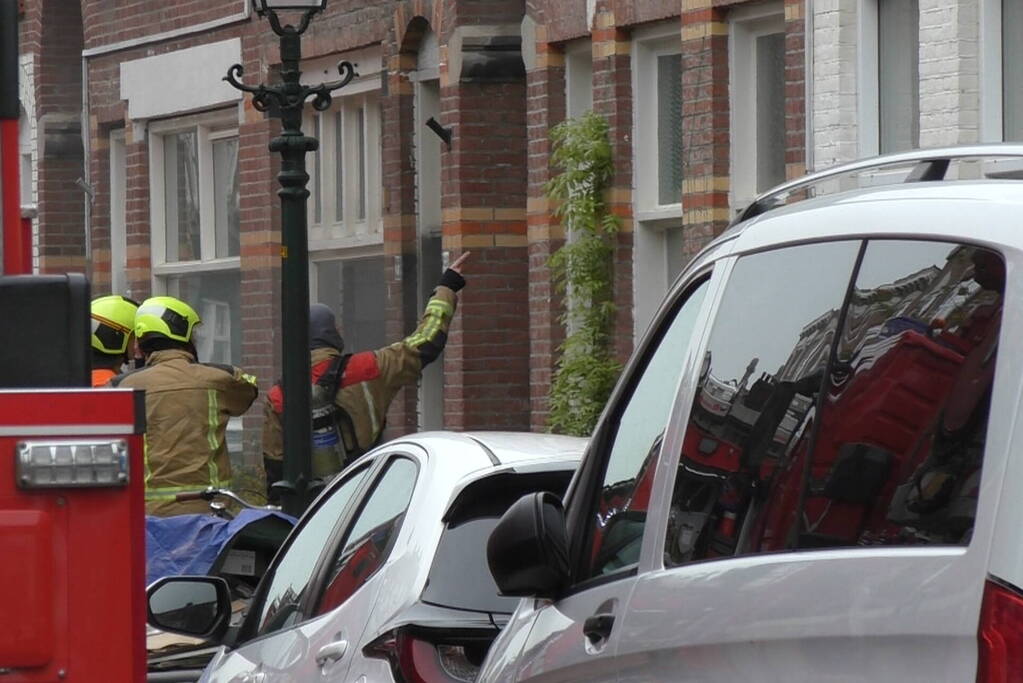 Veel rook bij brand in woning