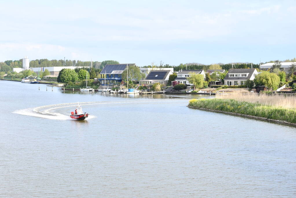 Hulpdiensten ingezet voor zoekactie in water