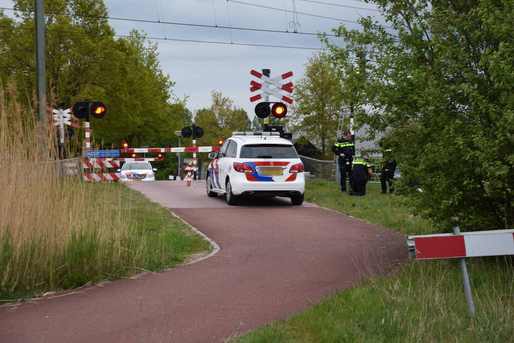 Treinverkeer stilgelegd door persoon op spoor