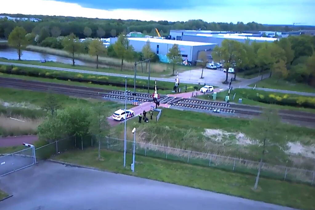 Treinverkeer stilgelegd door persoon op spoor