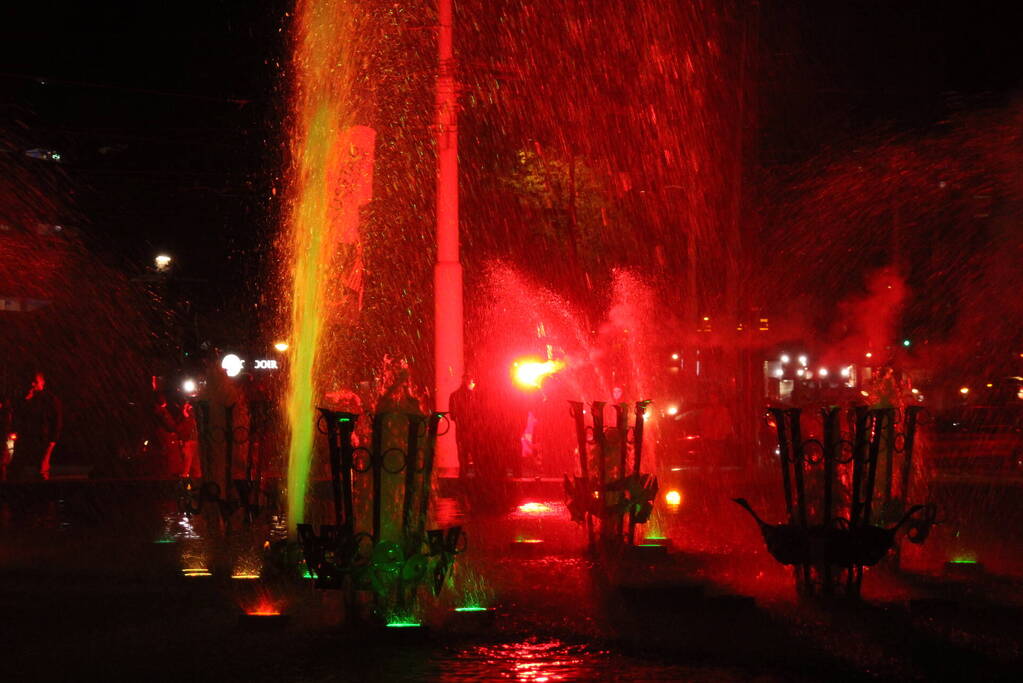 Turken vieren kampioenschap in centrum van Rotterdam