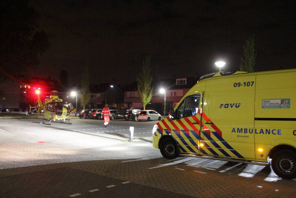 Traumahelikopter landt voor incident in woning
