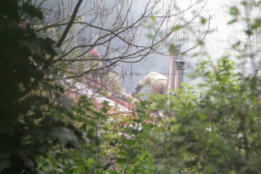 Veel rook bij brand in schuur