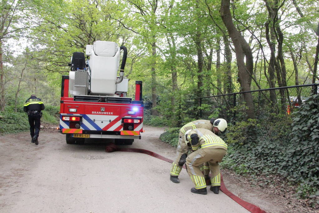 Veel rook bij brand in schuur