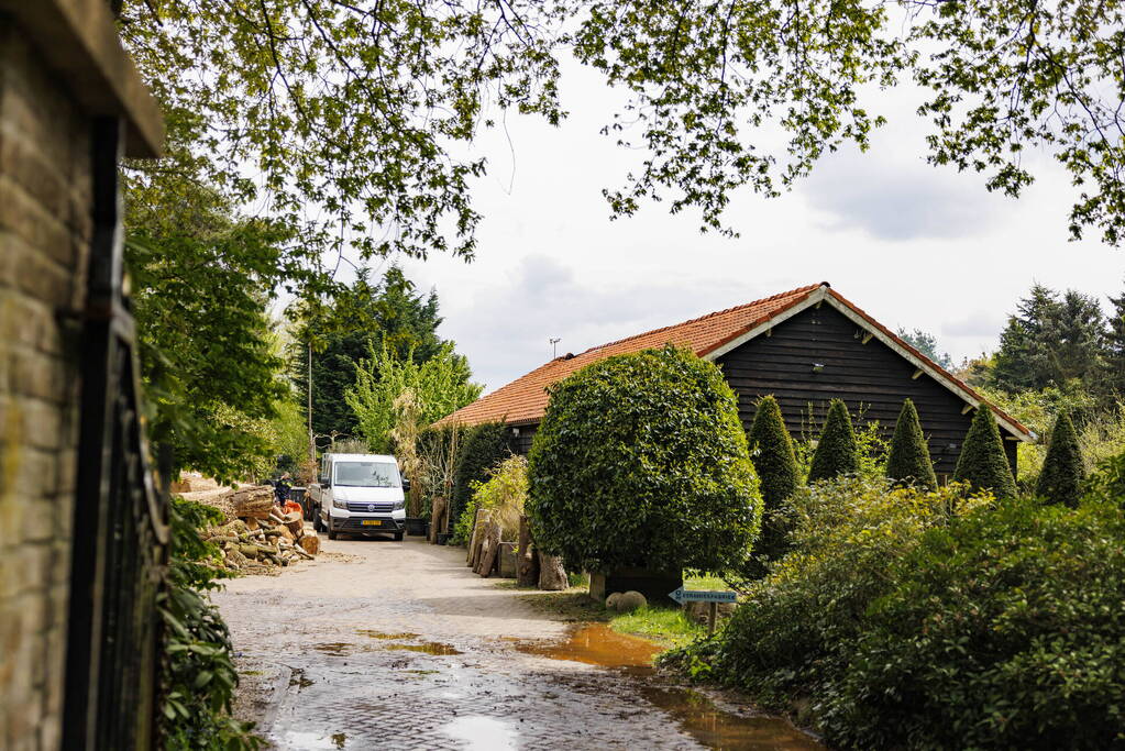 Veel rook bij brand in schuur