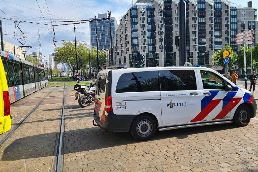 Scooterrijder gewond bij botsing met tram