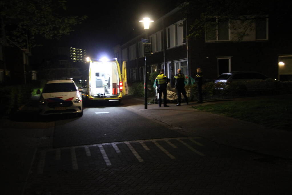 Tweetal op gestolen motor crashen na achtervolging