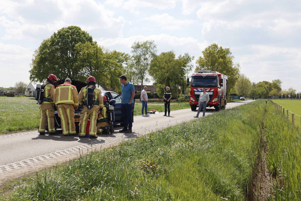 Auto weggesleept na brandschade