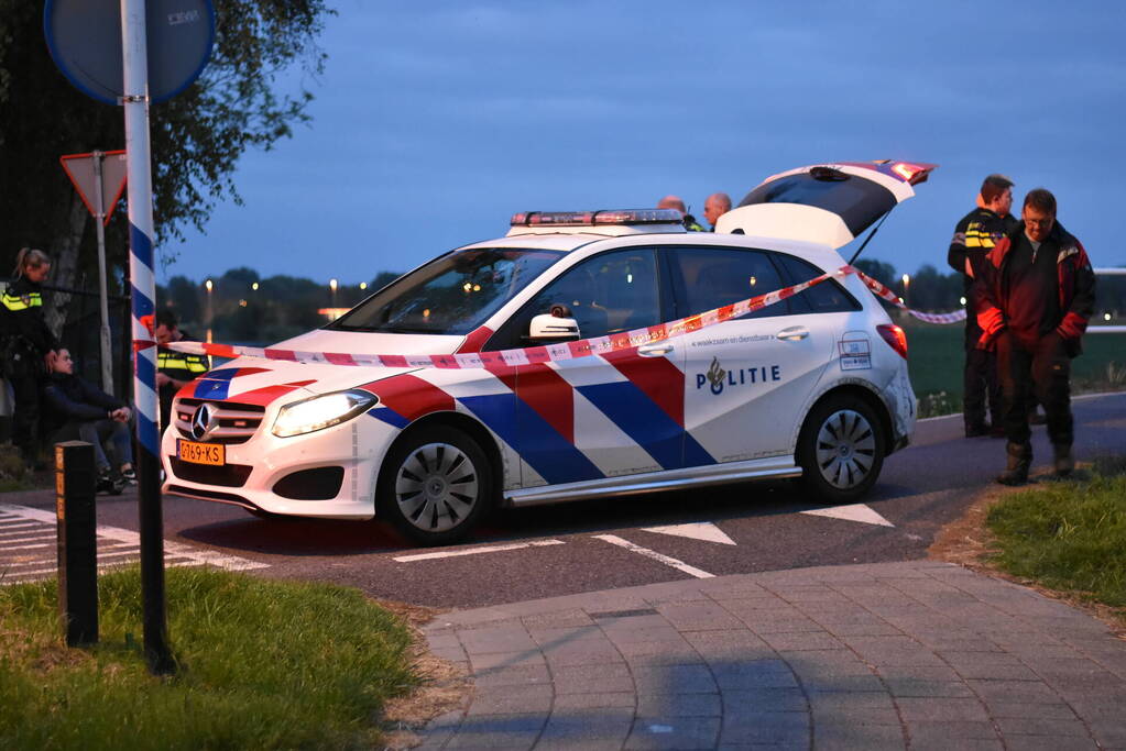 Auto belandt in sloot na achtervolging