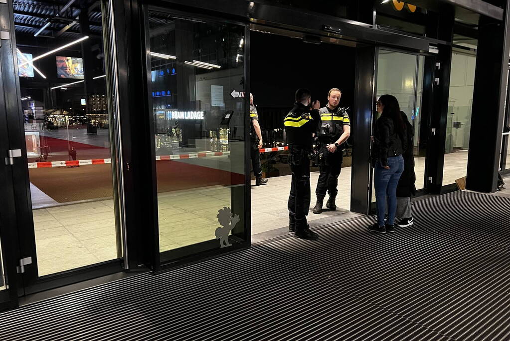 Personen onwel na gevaarlijke stof bij bioscoop