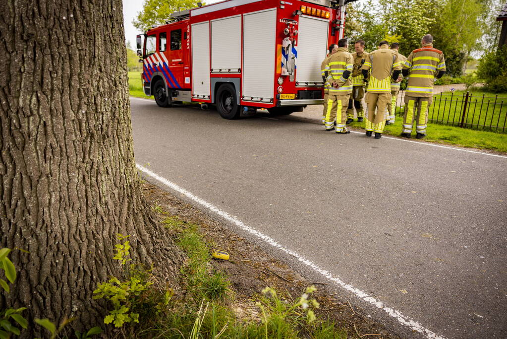 Brandweer doet onderzoek naar gaslucht