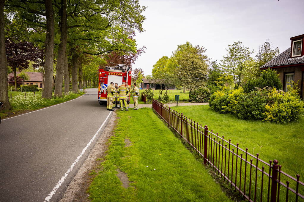Brandweer doet onderzoek naar gaslucht