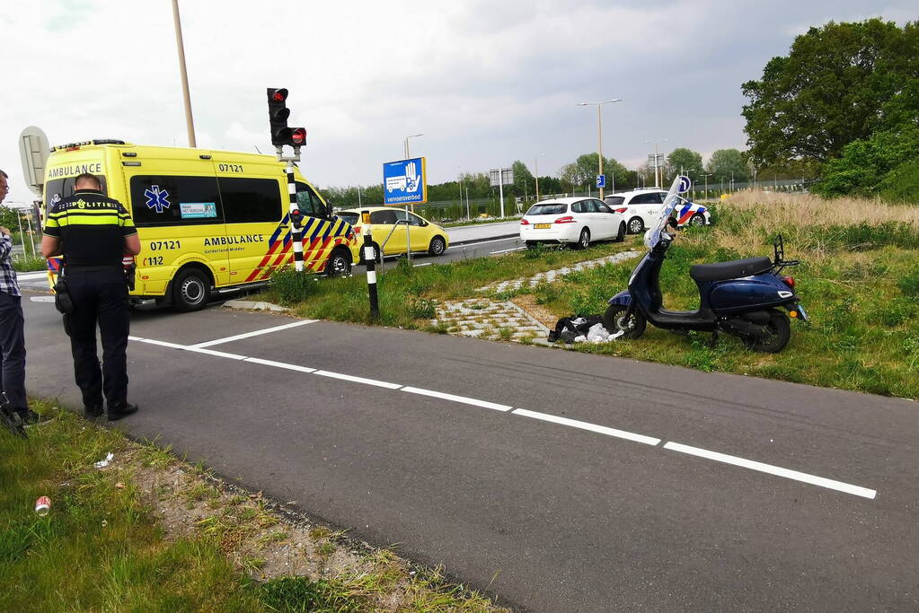 Scooterrijder gewond bij eenzijdig ongeval