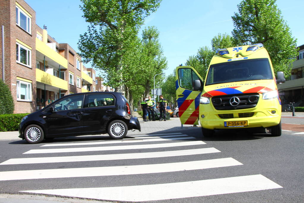 Fietser aangereden op kruising