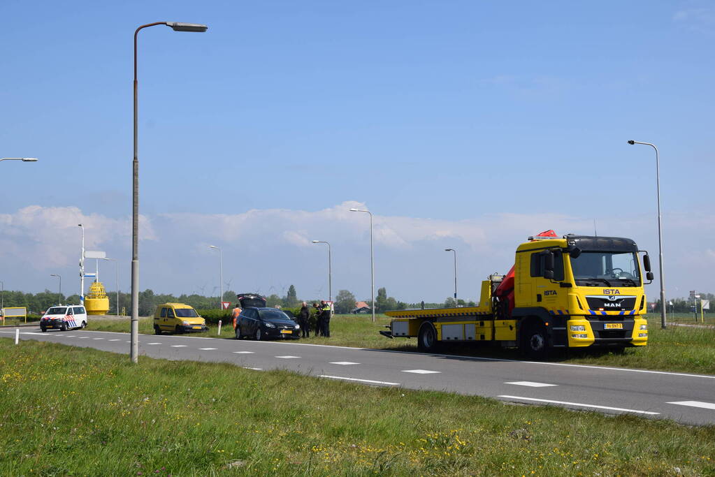 Schade na ongeval op rotonde