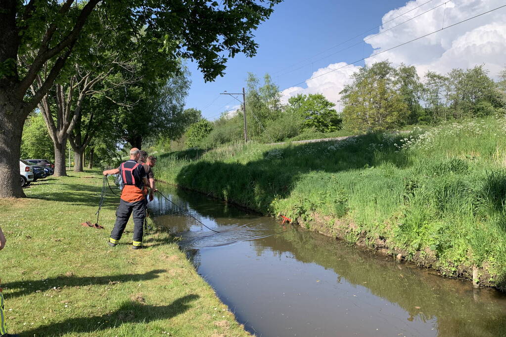 Kinderfiets aangetroffen in sloot