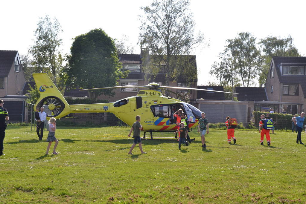 Traumahelikopter trekt veel bekijks
