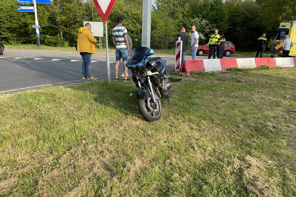 Motorrijder gewond na ongeval met auto