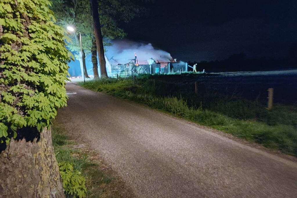 Vrijstaande woning volledig uitgebrand