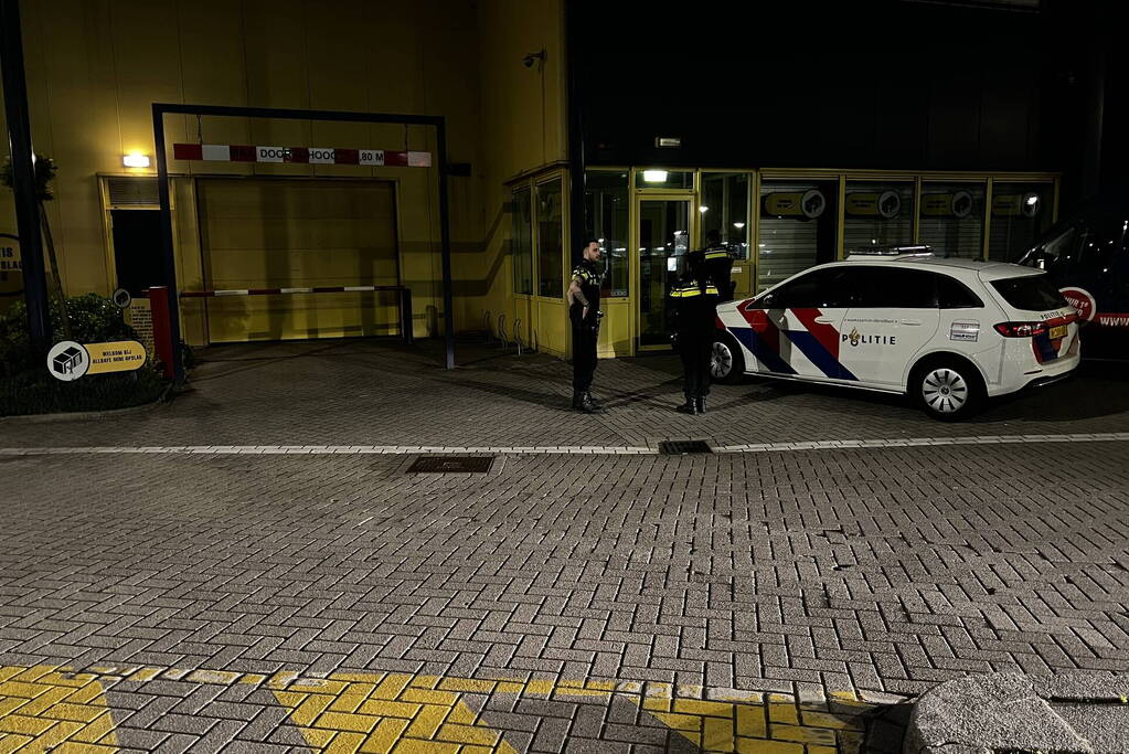 Politie onderzoekt pand na inbraakalarm