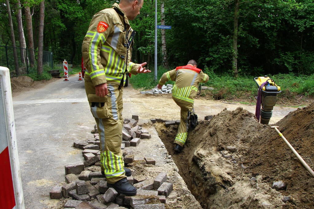 Gasleiding geknapt bij graafwerkzaamheden