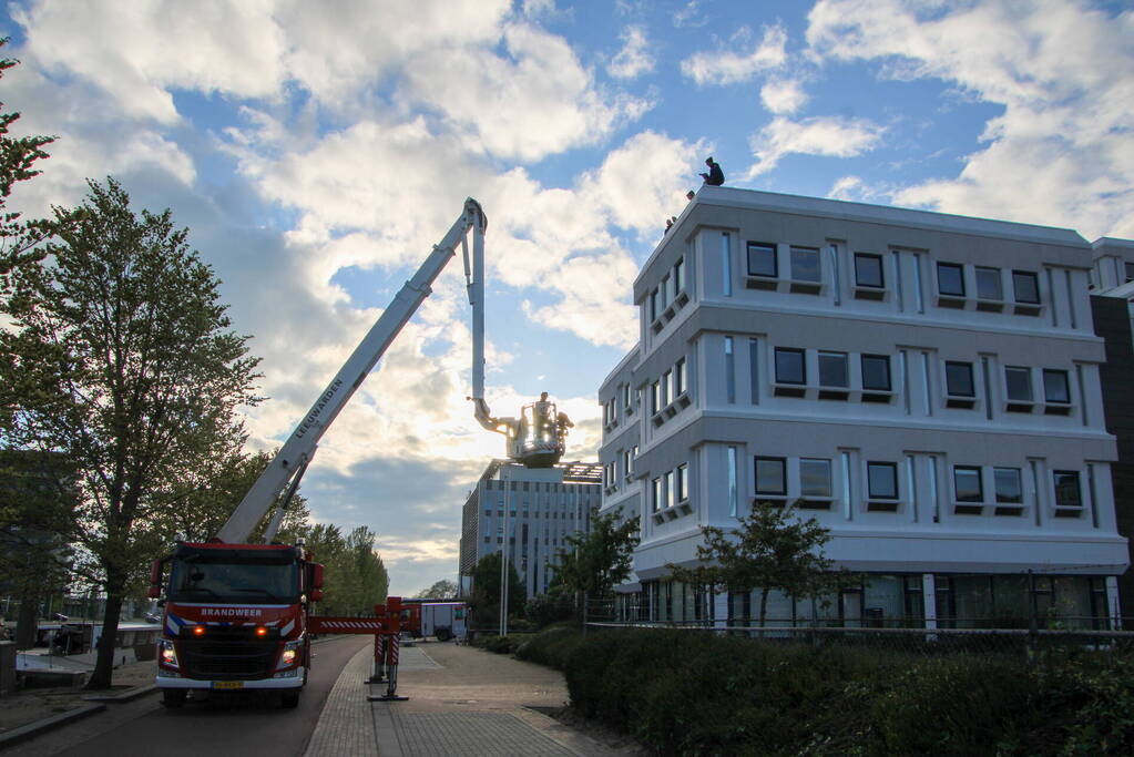Brandweer pakt groots uit bij realistische oefening