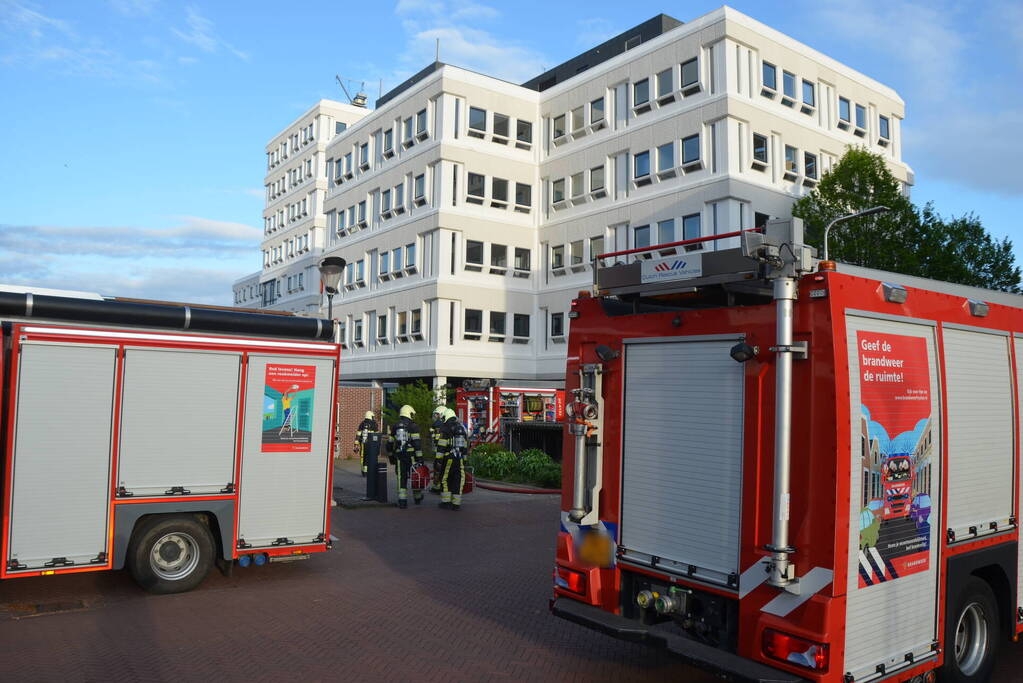 Brandweer pakt groots uit bij realistische oefening