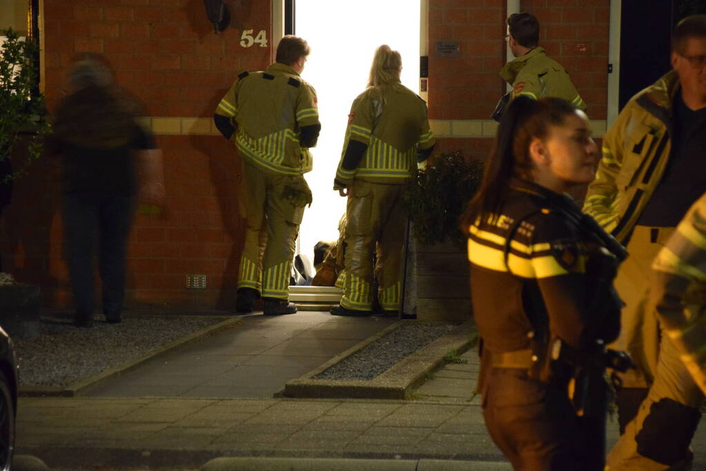 Brandweer doet urenlang onderzoek