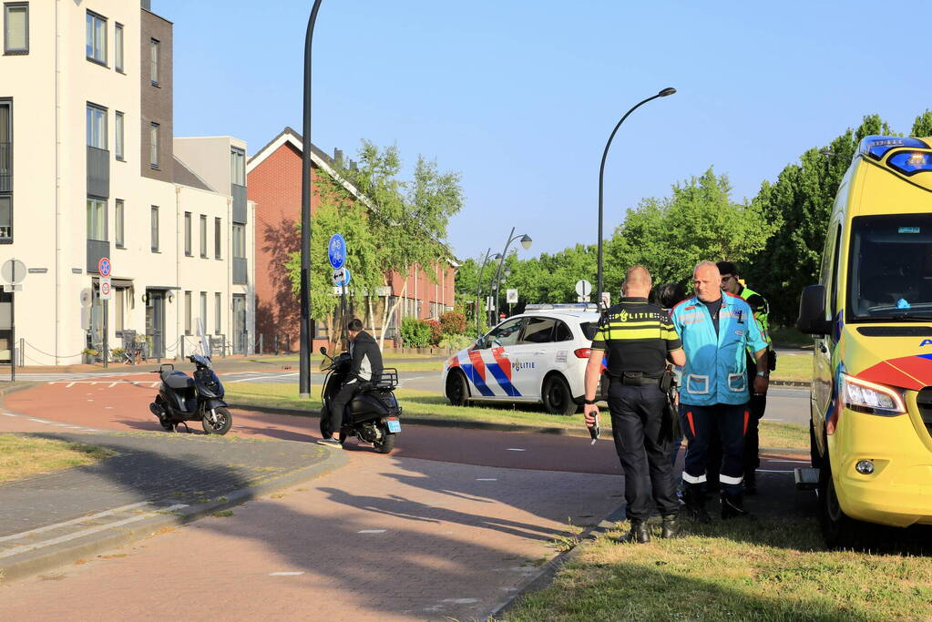 Beschonken scooterrijder gaat hard onderuit