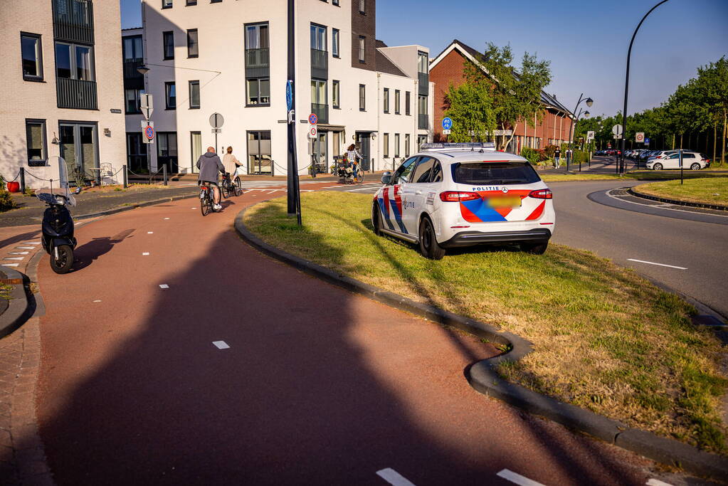 Beschonken scooterrijder gaat hard onderuit