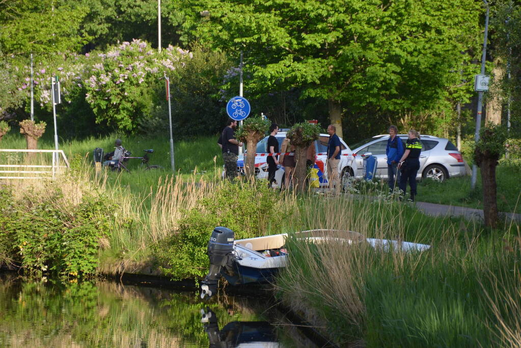 Persoon ernstig gewond na ongeval met boot