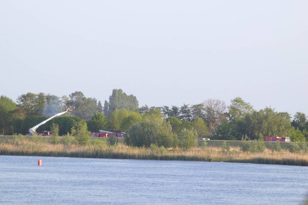 Asbest vrijgekomen bij brand in leegstaande boerderij