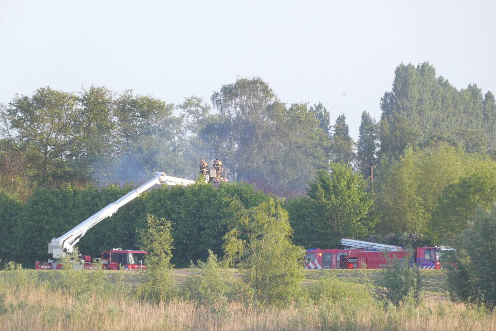 Asbest vrijgekomen bij brand in leegstaande boerderij