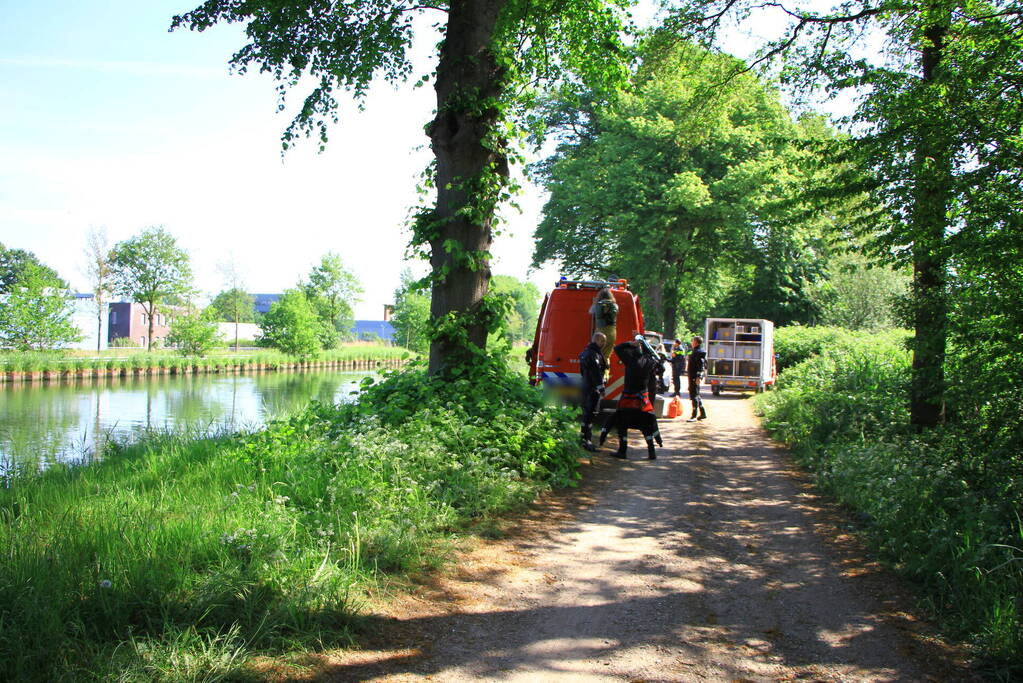 Groot onderzoek langs kanaal