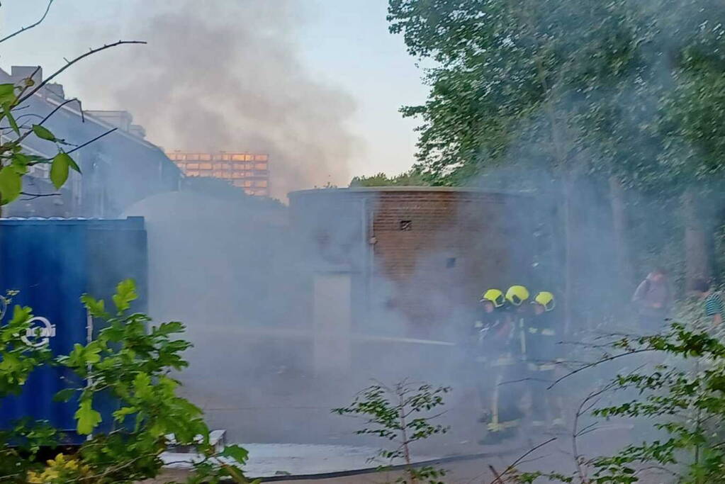 Veel rook bij brand in zeecontainer