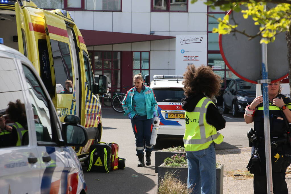 Gewonde bij steekpartij in bedrijfspand