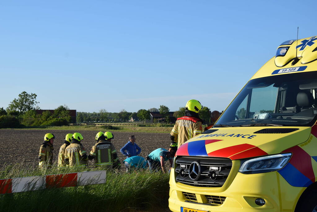 Scooterrijder en opzittende gewond bij eenzijdig ongeval