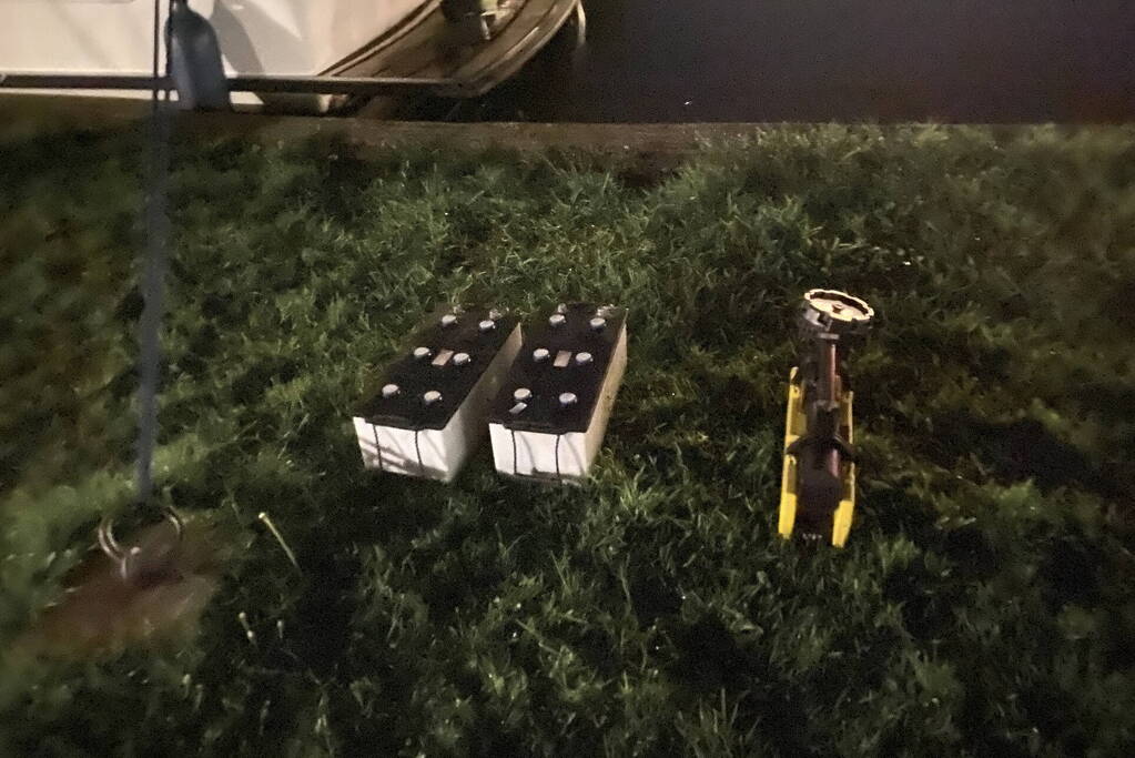 Accu van boot raakt oververhit