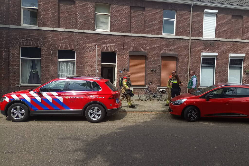 Onderzoek naar vreemde vloeistof in woning