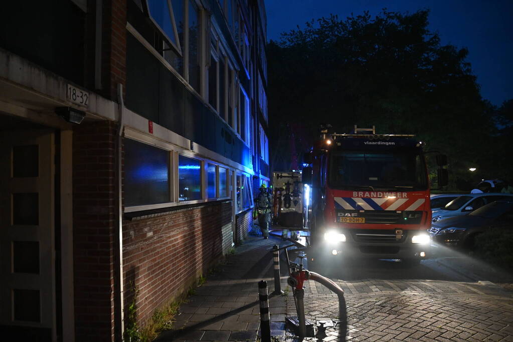 16 apartmenten ontruimd bij brand in kelder