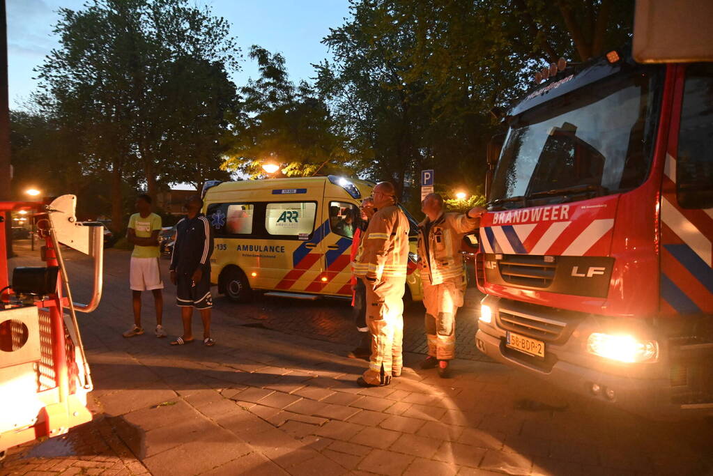 16 apartmenten ontruimd bij brand in kelder