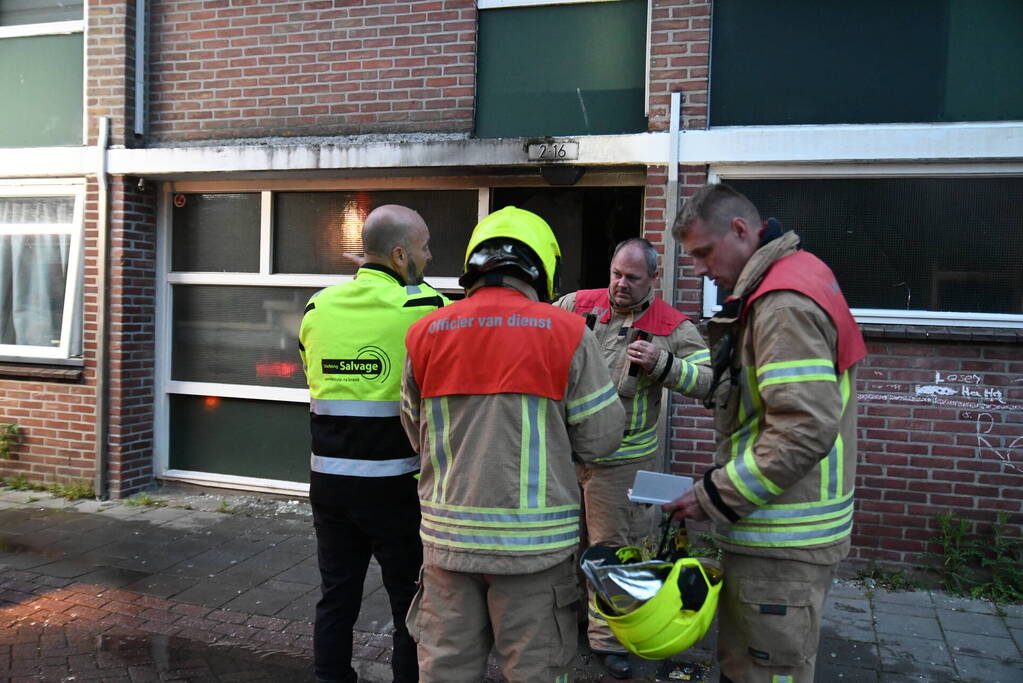 16 apartmenten ontruimd bij brand in kelder