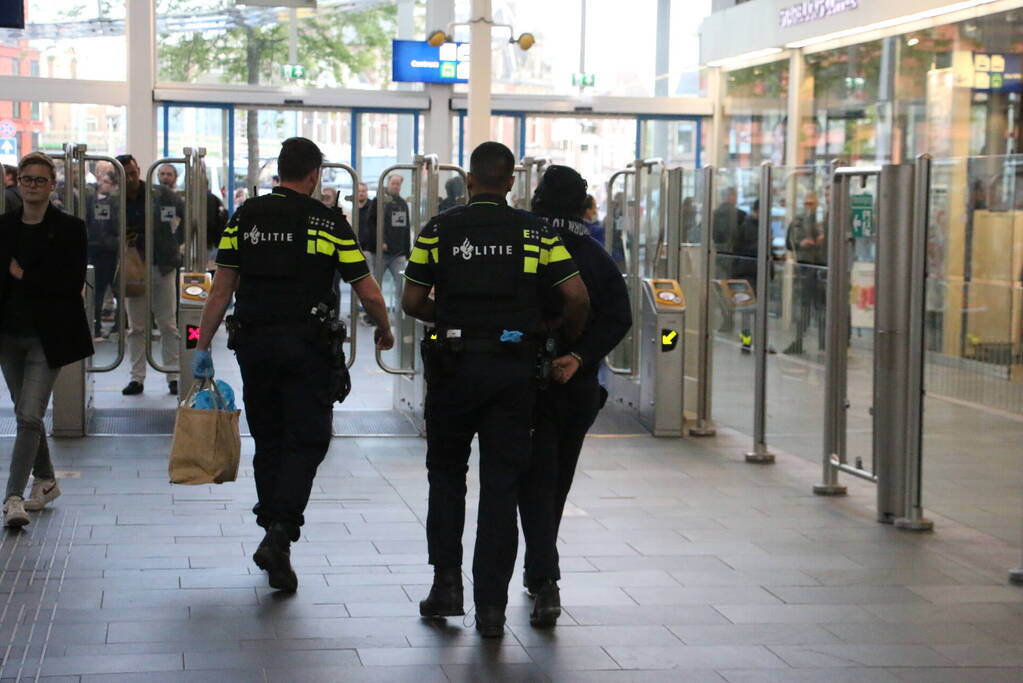 Treinverkeer stilgelegd vanwege politieactie